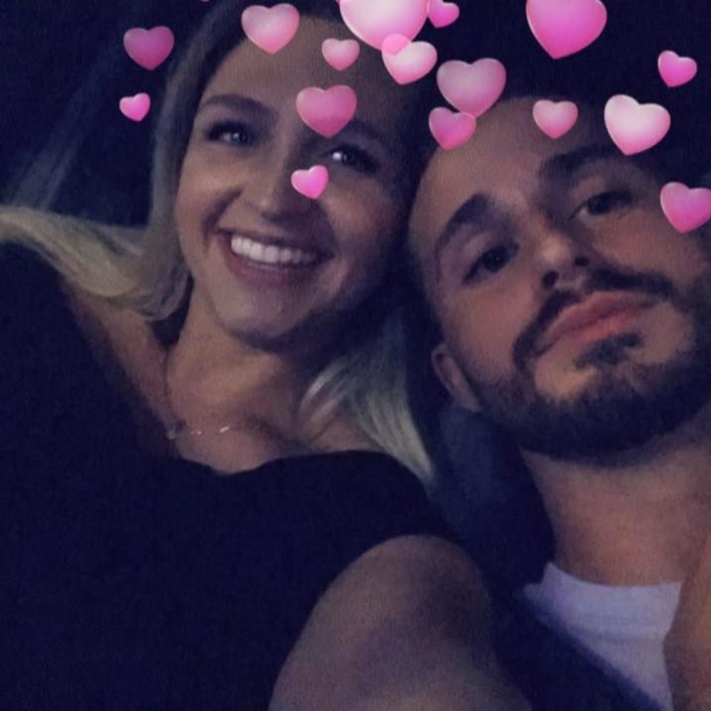 Meet your Posher, Dustin